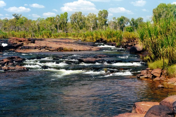 08-09-2000 05 King Edward River small rapids.jpg