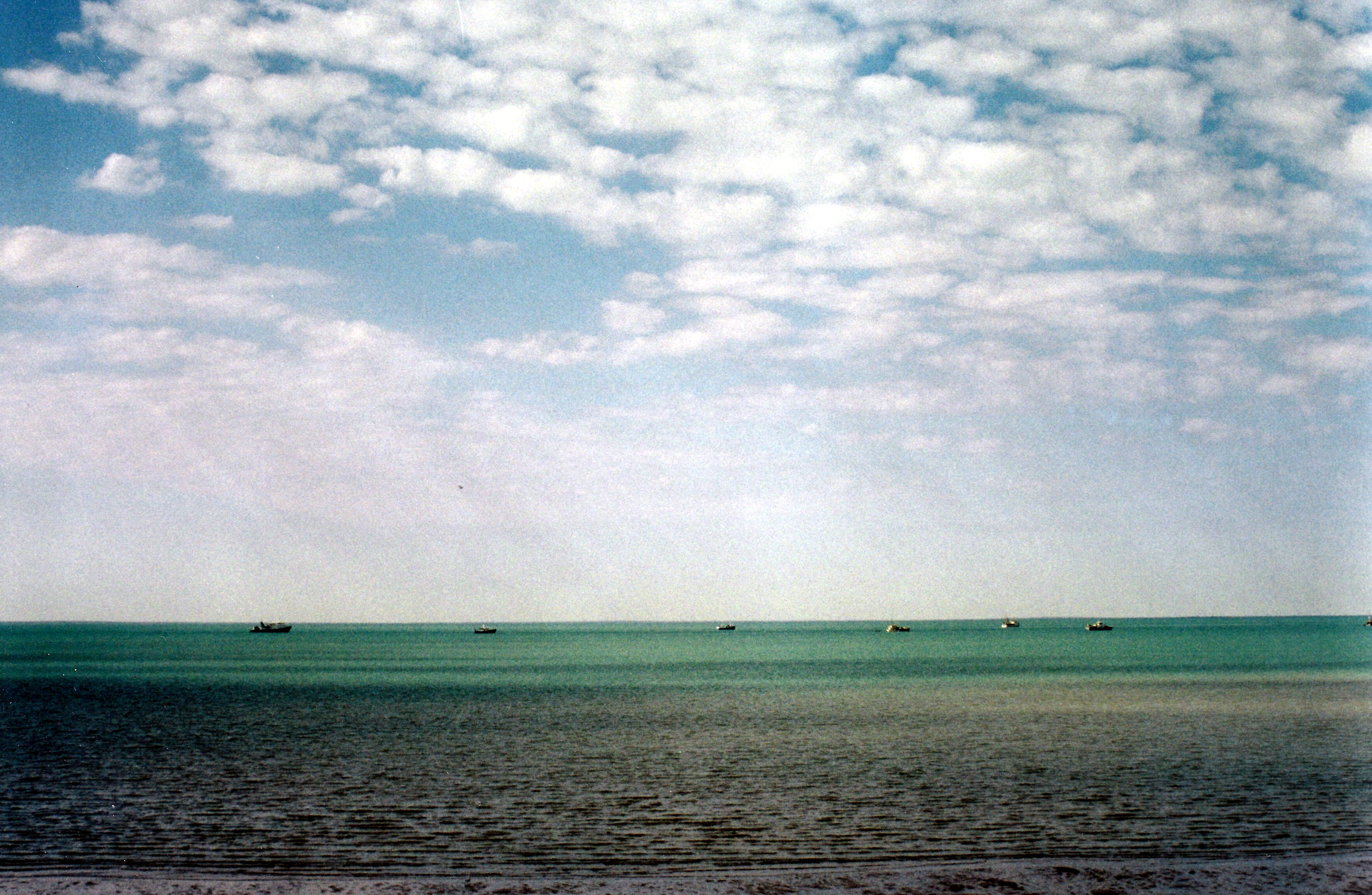 08-20-2000 Roebuck Bay Broome.jpg