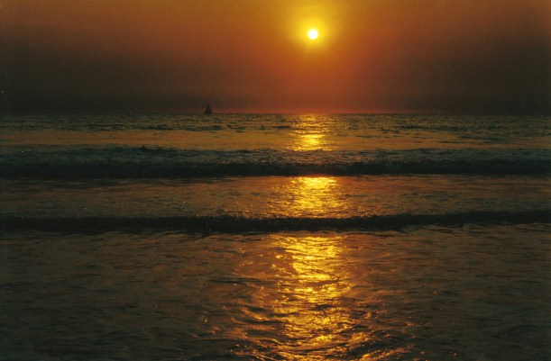 08-27-2000 sunset cable beach with sails.jpg