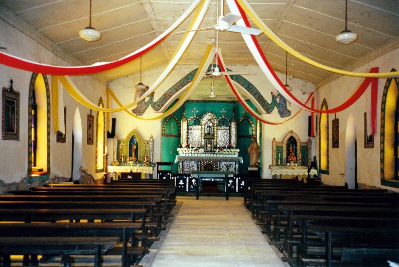 08-28-2000 02 beagle bay church inside.jpg