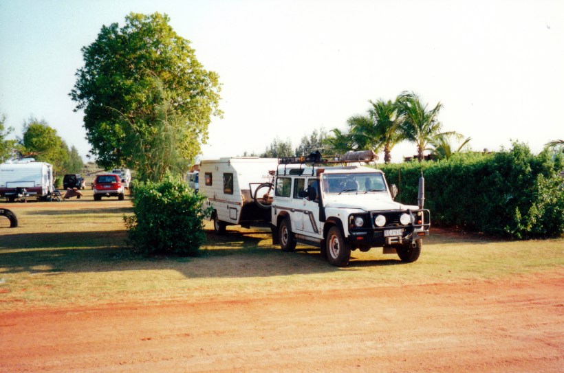 09-10-2000 camp 80 mile beach.jpg