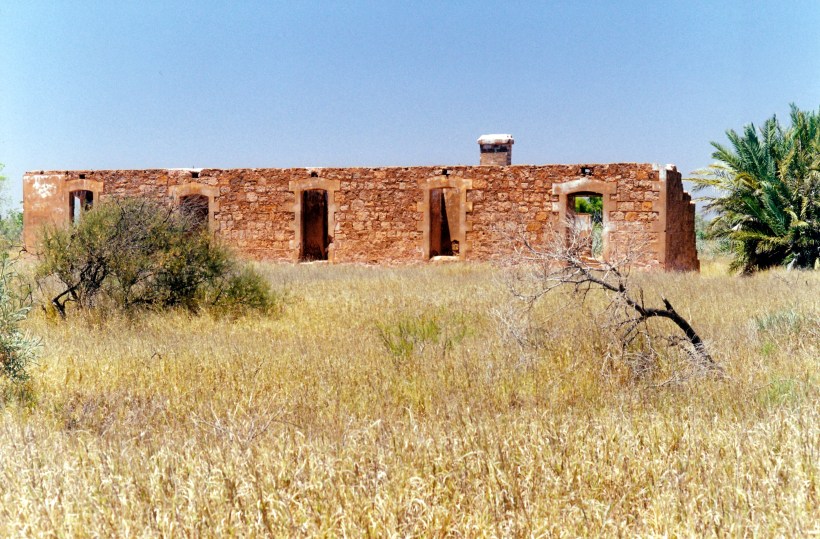10-13-2000 old onslow old police station jail.jpg