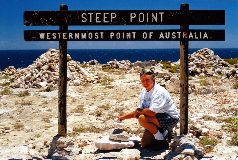 11-10-2000 13 wendy.jpg