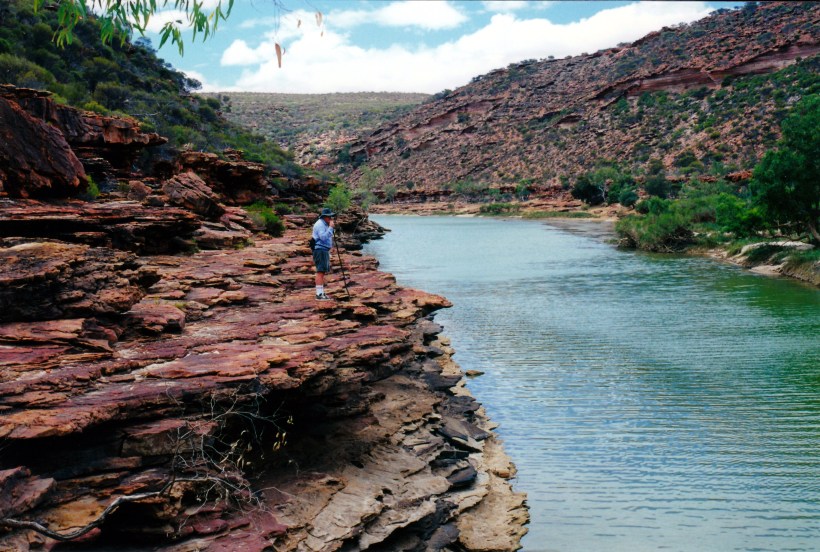11-16-2000 12 in murchison gorge.jpg