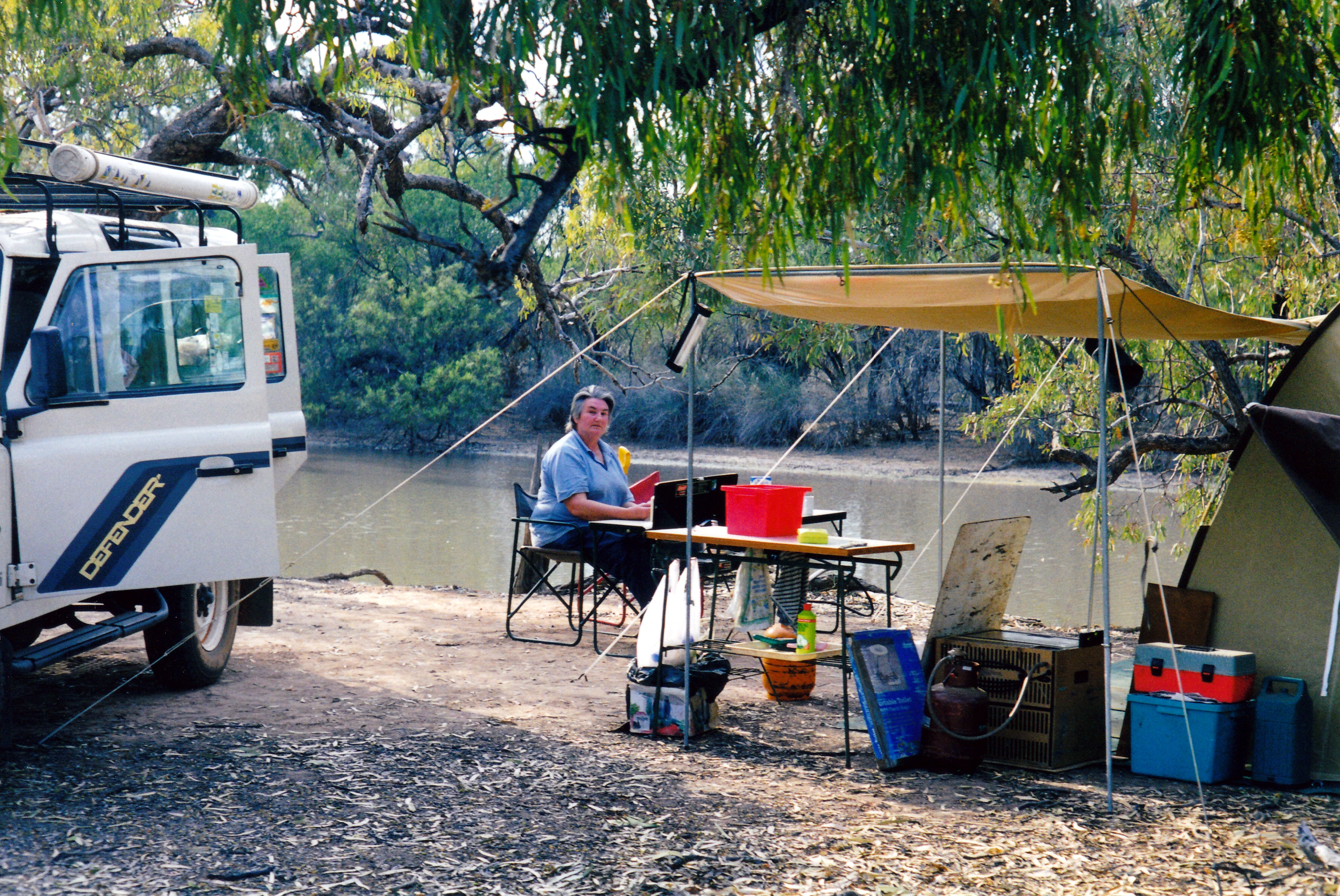 09-24-2001 wendy by paroo.jpg