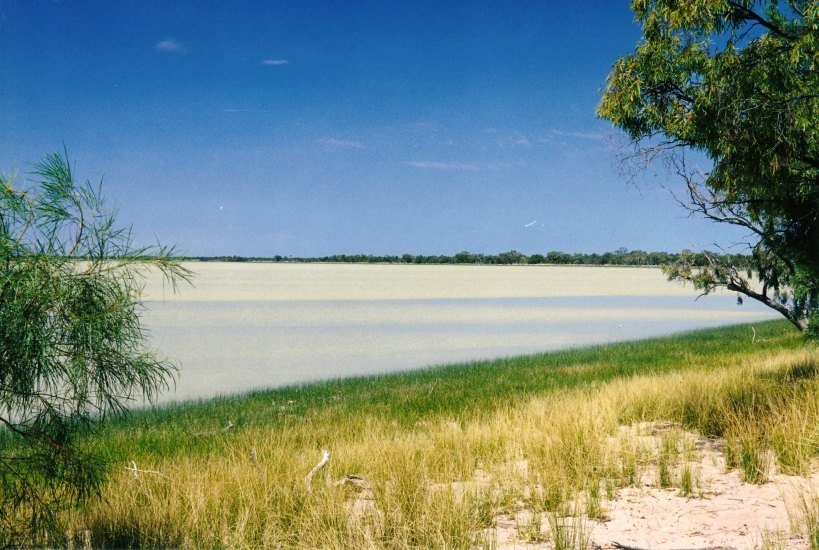 09-25-2001 lake numalla currawinya