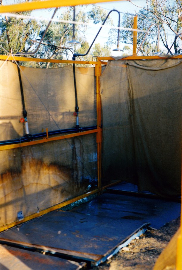 09-25-2001 shower inside.jpg