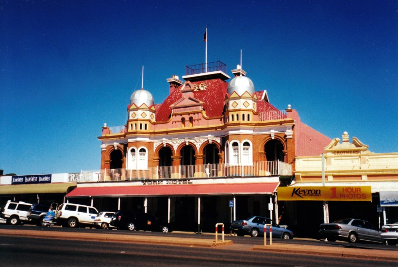 11-27-2000 kalgoorlie.jpg