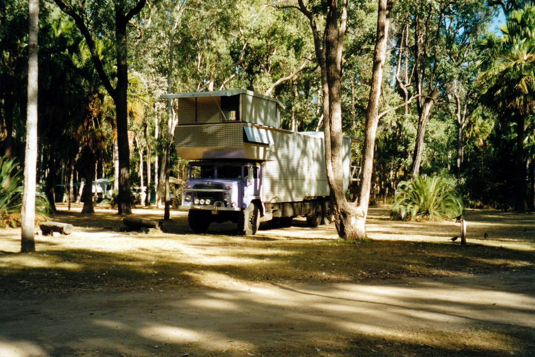 Resize of 04-29-2002 03 wotzahellisit.jpg