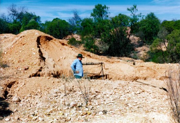 Resize of 05-15-2002 mikes mine.jpg