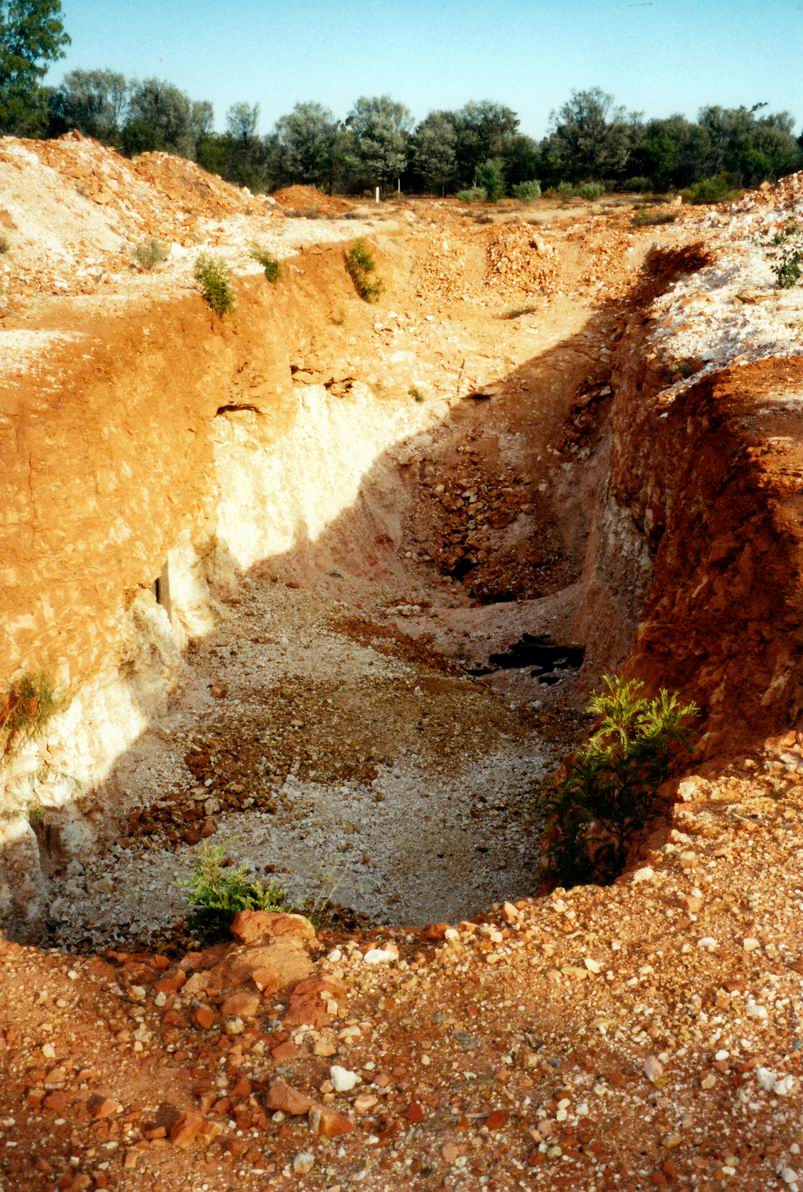 Resize of 05-20-2002 perspective on machine hole