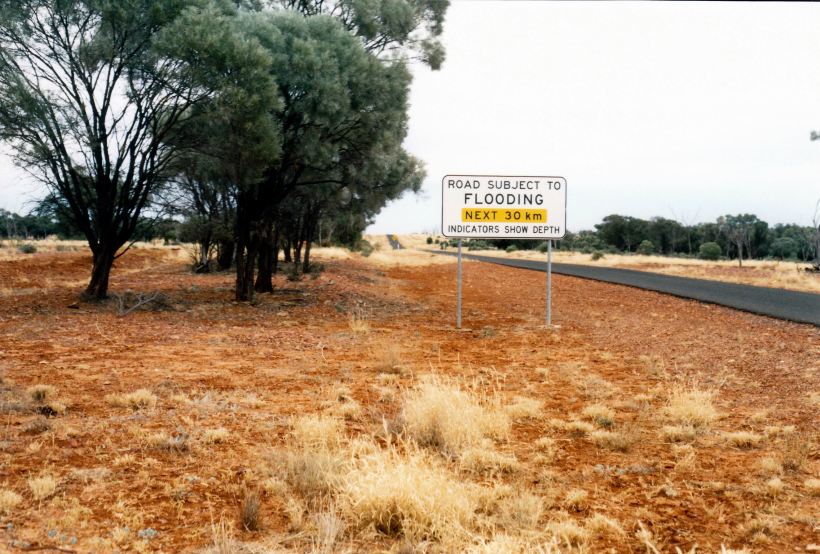 Resize of 05-25-2002 broad brush sign.jpg