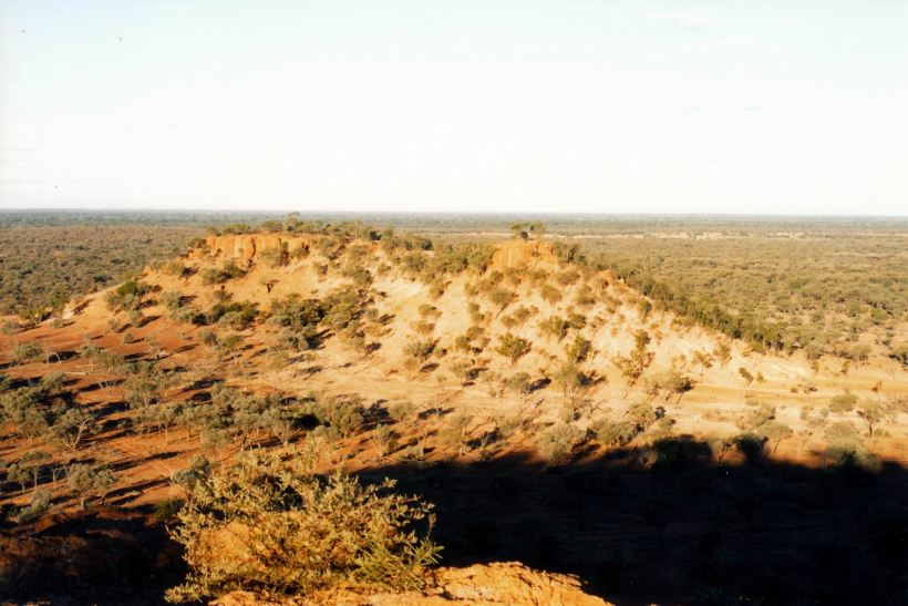Resize of 05-25-2002 Quilpie country.jpg