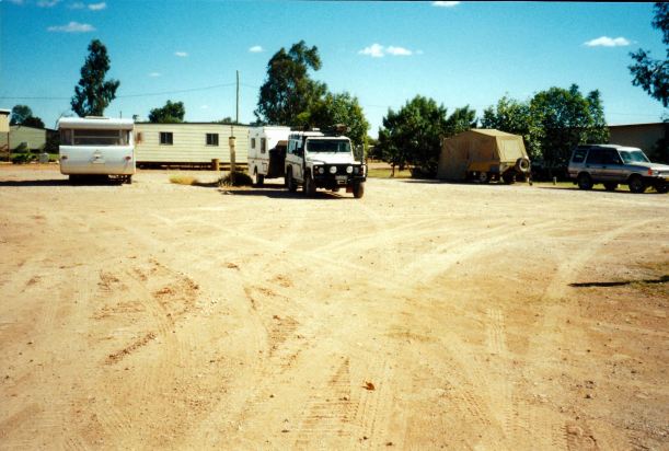 Resize of 05-26-2002 eromanga camp.jpg