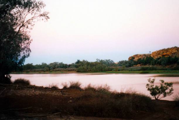 Resize of 06-02-2002 01 dawn Hunters Gorge.jpg