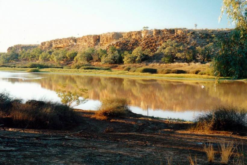 Resize of 06-02-2002 02 early morning Hunters Gorge