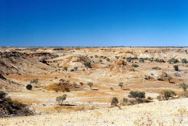 Resize of 06-02-2002 07  view south from the Leap.jpg