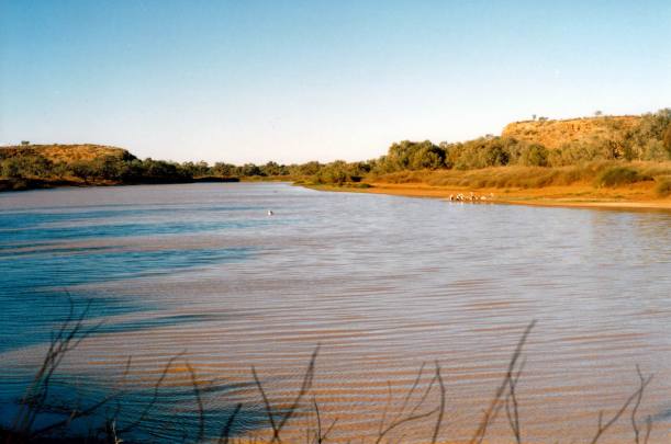 Resize of 06-02-2002 10 Diamantina River Hunters Gorge.jpg