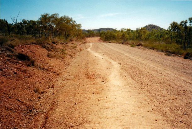 Resize of 06-09-2002 01 cattle pad on Lake Julius road.jpg