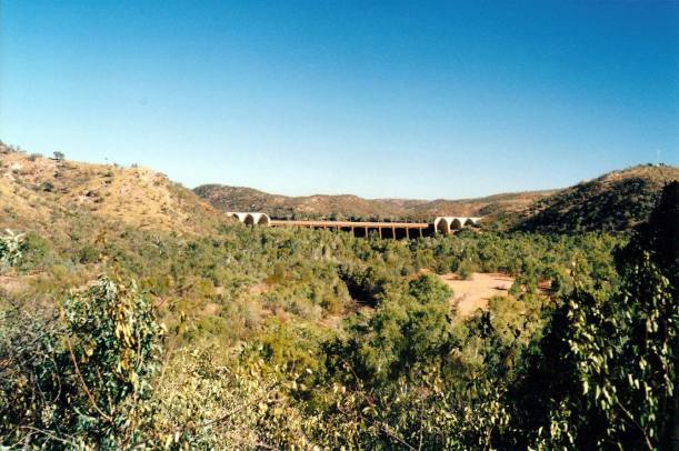 Resize of 06-09-2002 03 dam at Lake Julius