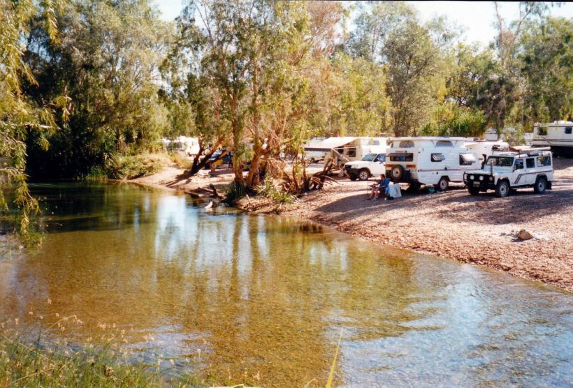 Resize of 06-10-2002 06 Gregory River camp