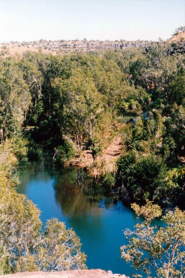 Resize of 06-13-2002 08 Upper Gorge Lawn Hill NP 2