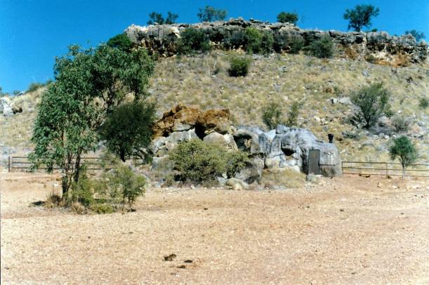 Resize of 06-16-2002 01 Riversleigh Info Centre.jpg