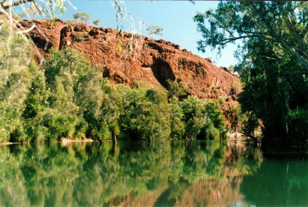 Resize of 07-31-2002 09 Lower Gorge wall.jpg