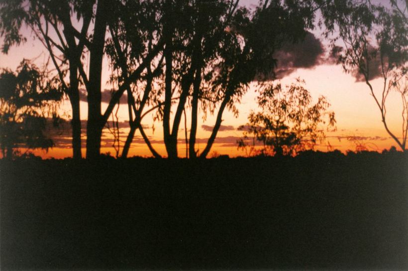 Resize of 08-15-2002 doomadgee sunset.jpg