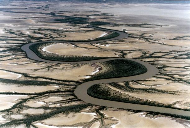 Resize of 09-08-2002 07 Nicholson River from air