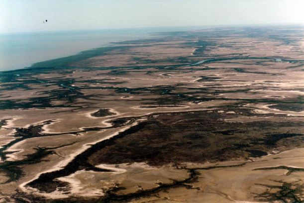 Resize of 09-08-2002 looking along gulf shore.jpg