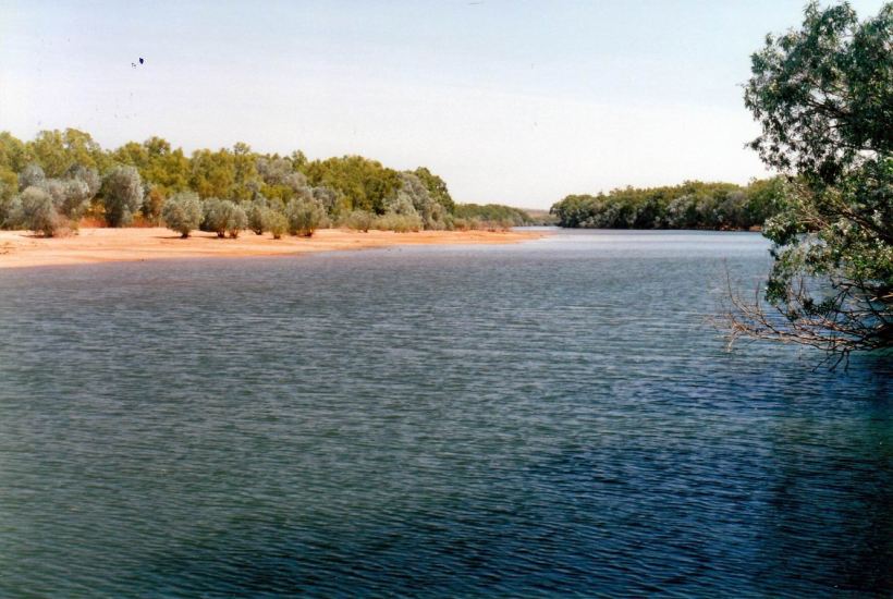 Resize of 09-17-2002 nicholson water hole.jpg