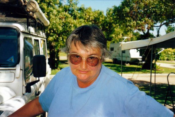 Resize of 12-02-2002 broken glasses