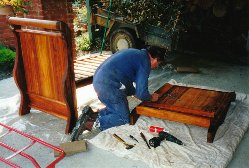 Resize of 03-21-2003 assembling sarahs cot.jpg