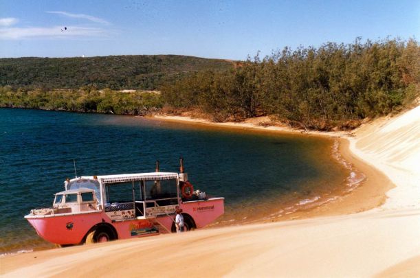 Resize of 12-11-2002 larc parked.jpg