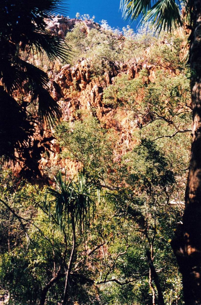 Resize of 06-20-2003 05 gorge walls edith creek