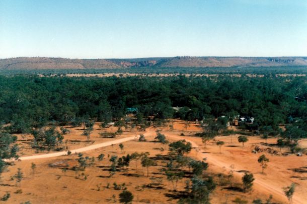 Resize of 06-29-2003 02 Grove and Comstance Range from heli.jpg