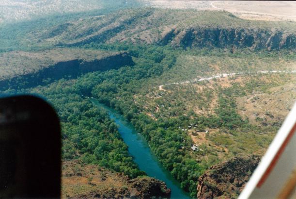 Resize of 06-29-2003 13  middle gorge and camp area from heli.jpg