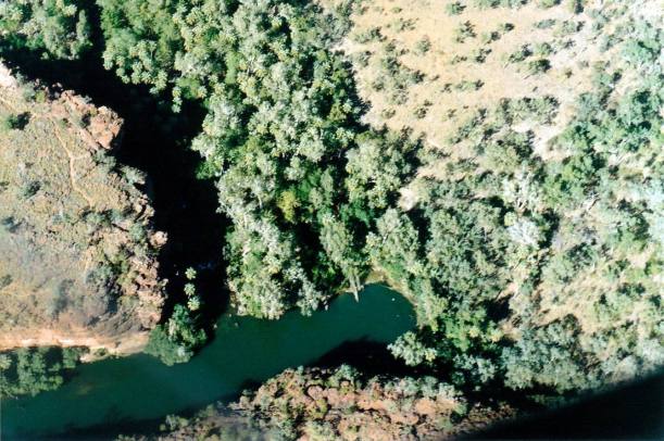 Resize of 06-29-2003 15 Island Stack corner.jpg