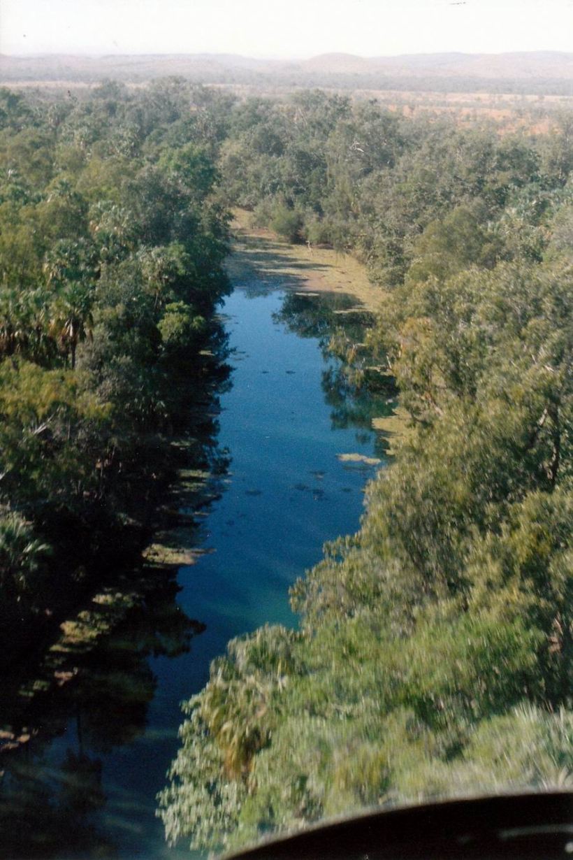 Resize of 06-29-2003 17 going back along LH Ck.jpg