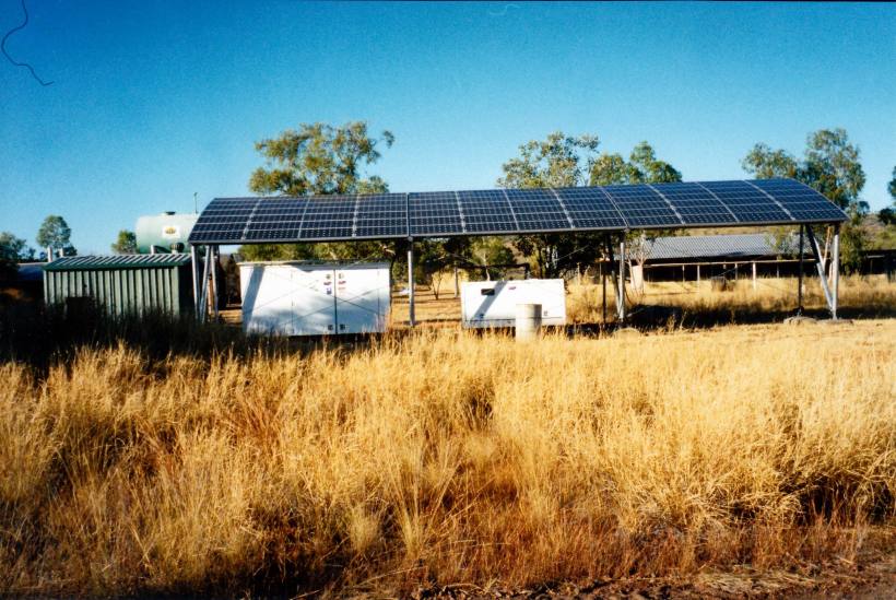 Resize of 08-05-2003 01 mussellbrook solar array