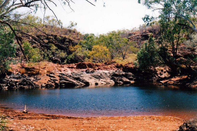 resize of 09-13-2003 pool hedley gorge
