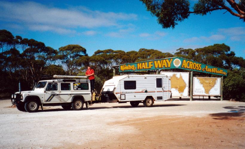 resizeof04-01-200401kimbasmoko