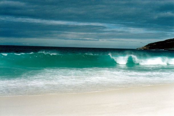 Resize of 05-05-2004 05 Tagon Bay.jpg