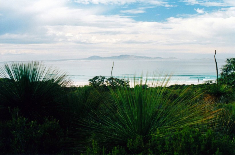 Resize of 05-07-2004 01 Mt Arid another view from camp area.jpg
