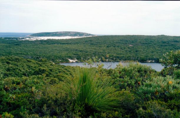 Resize of 05-09-2004 Lake Boolenup .jpg