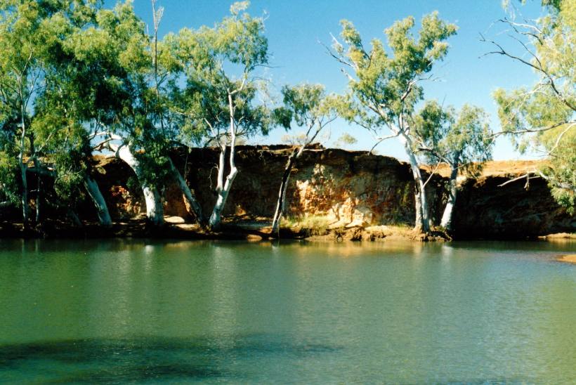 Resize of 06-25-2004 05 Bilung Pool 2.jpg