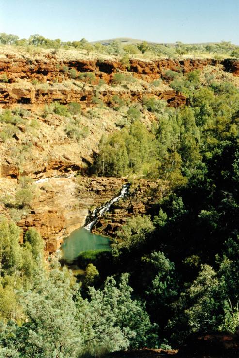 Resize of 07-19-2004 15 Fortescue Falls from climb out of Dales Gorge