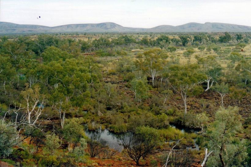 Resize of 07-20-2004 21 karij range.jpg