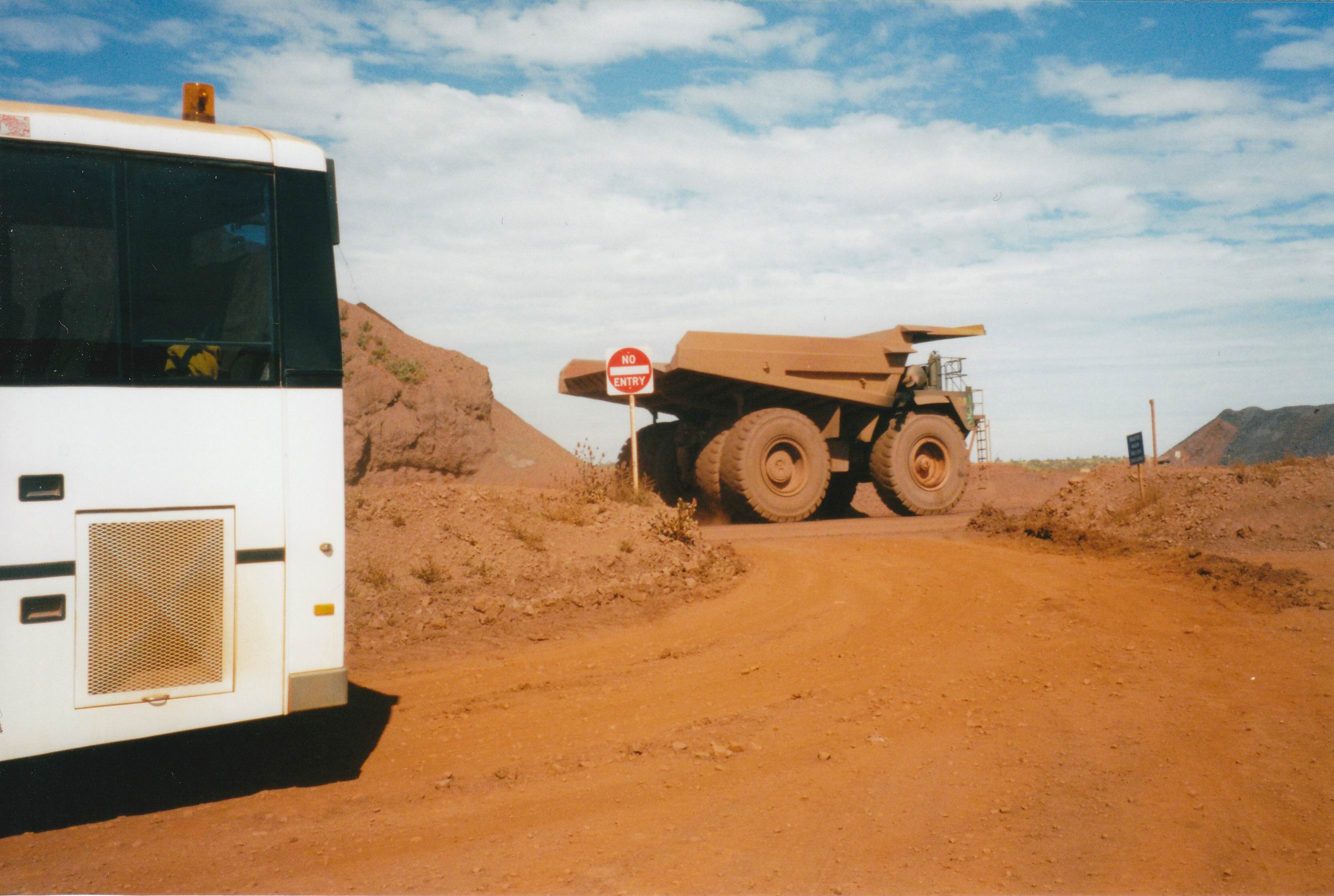 Resize of 07-23-2004 01 Newman mine haul truck.jpg